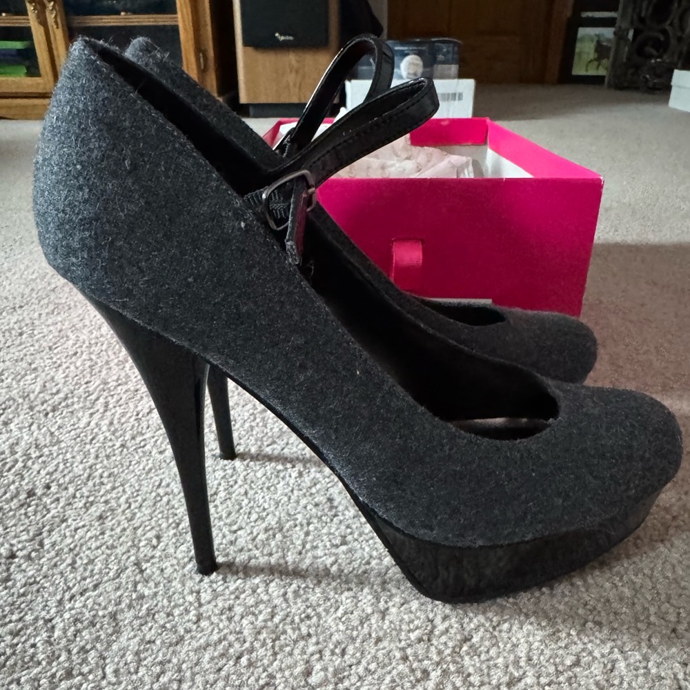 Gray Women's Heels